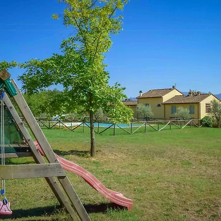Mandolo With Pool And Ac Near Apartament Lukka